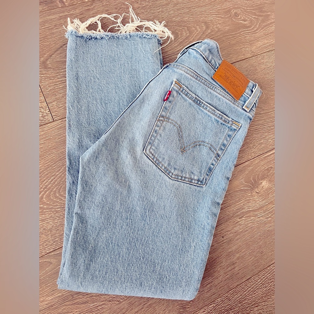 Levi’s 501 Wedgie Straight Women’s Jeans